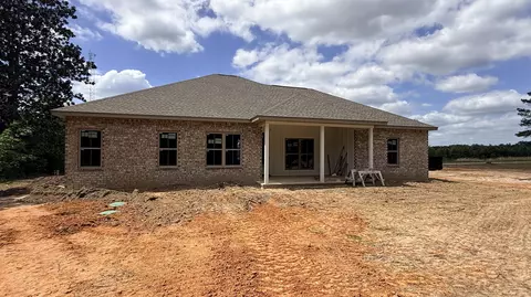 Exterior - 68 Ratcliff Rd, Sumrall, MS 39482 photo 3 of 7