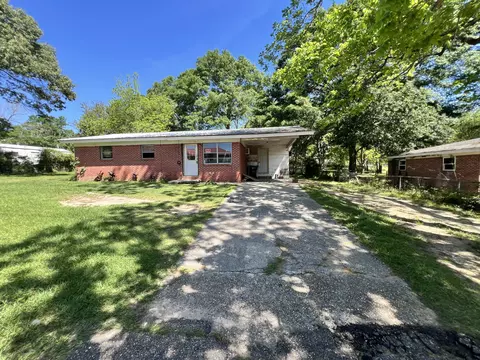 6 Ledbetter, Purvis, MS 39475