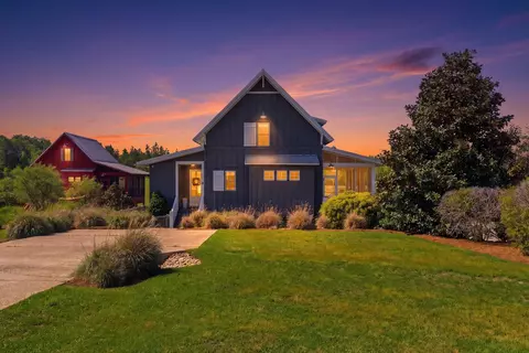 25 Pier Pt, Lumberton, MS 39455