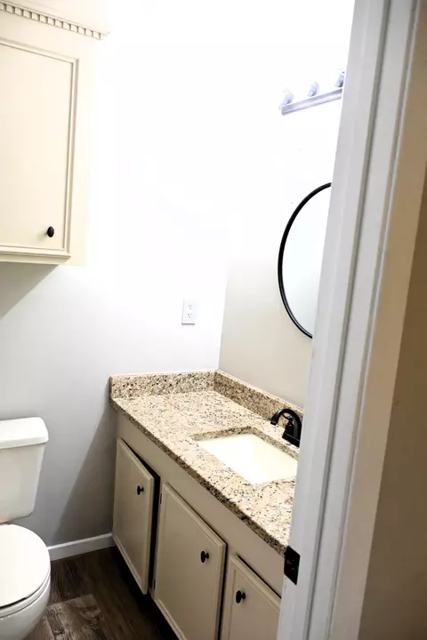 Bath - 713 Nobles, Sumrall, MS 39482 photo 1 of 1