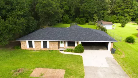 1406 Meadowbrook Ave, Columbia, MS 39429