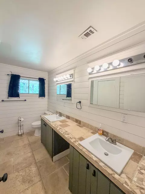Bath - 6202 Us 11, Purvis, MS 39475 photo 1 of 2