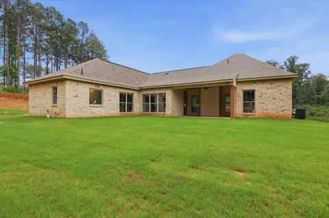 Exterior - 182 A D Mclendon, Mendenhall, MS 39114 photo 8 of 10