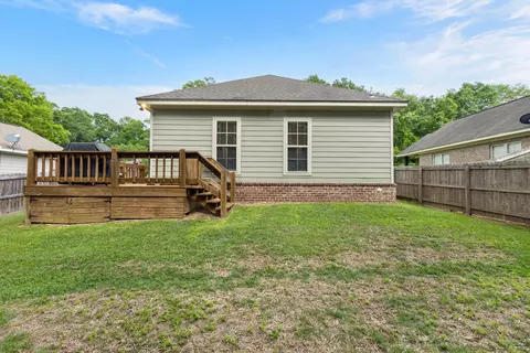 Exterior - 17 Willow Ct, Sumrall, MS 39482 photo 2 of 3