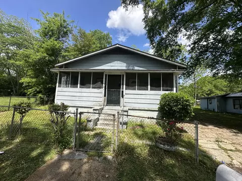 741 Elmo St, Laurel, MS 39440