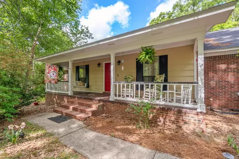 35 Pace Rd, Ellisville, MS 39437