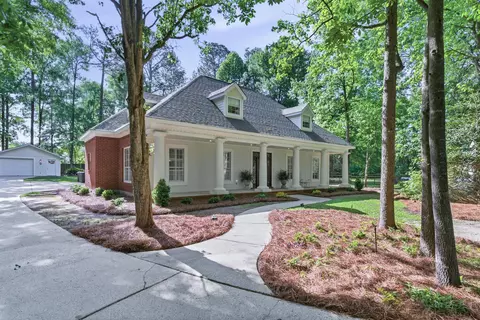 89 Twin Oaks Trce, Hattiesburg, MS 39402