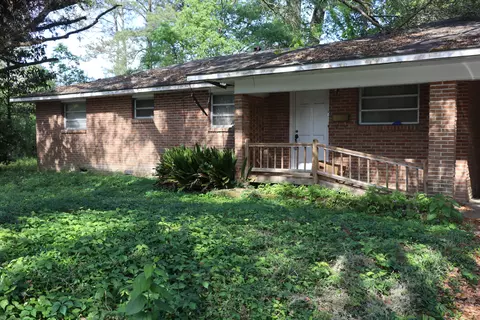 1108 Broadmoor Ave, Columbia, MS 39429