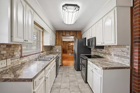 Kitchen - 215 County Road 10, Stringer, MS 39481 photo 5 of 6