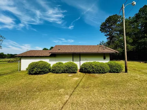 Other - 26 Lee St, Petal, MS 39465 photo 6 of 10