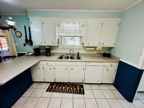 Kitchen - 26 Lee St, Petal, MS 39465 photo 1 of 3