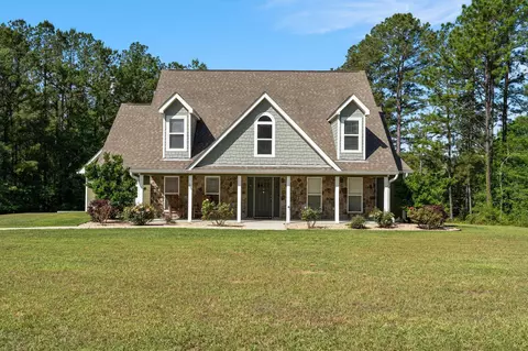 305 Pine Ridge Dr, Petal, MS 39465