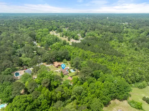 View/Area - 623 Cherry Ln, Laurel, MS 39440 photo 4 of 5