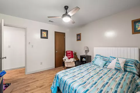 Bedroom - 623 Cherry Ln, Laurel, MS 39440 photo 6 of 6