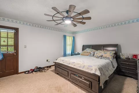 Bedroom - 623 Cherry Ln, Laurel, MS 39440 photo 1 of 6
