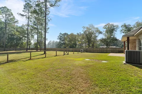 Exterior - 4 Sapphire Dr, Purvis, MS 39475 photo 7 of 9