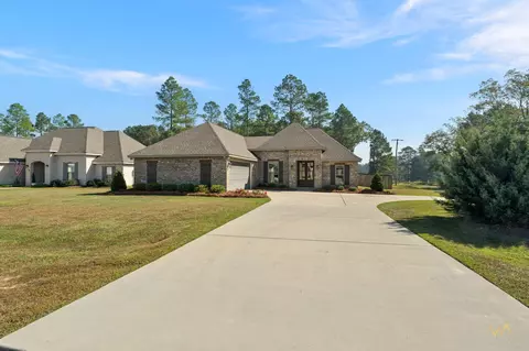 Exterior - 4 Sapphire Dr, Purvis, MS 39475 photo 2 of 9