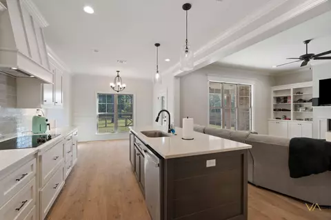 Kitchen - 4 Sapphire Dr, Purvis, MS 39475 photo 4 of 4