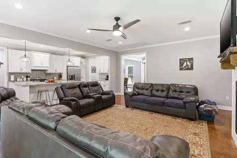 Living - 300 Delk, Moselle, MS 39459 photo 3 of 3