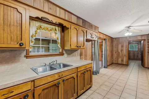 Entry Way - 25 E Broad St, Foxworth, MS 39483 photo 1 of 2