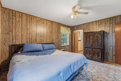 Bedroom - 25 E Broad St, Foxworth, MS 39483 photo 2 of 4