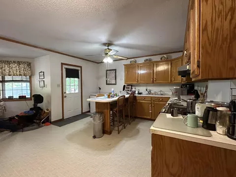 Kitchen - 80 Beverly Hills Loop, Petal, MS 39465 photo 2 of 2