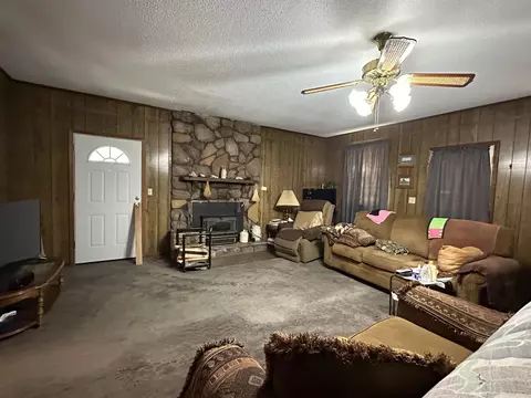 Living - 80 Beverly Hills Loop, Petal, MS 39465 photo 1 of 1