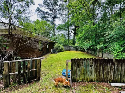 Exterior - 55 Oak Crest Dr, Laurel, MS 39440 photo 3 of 10