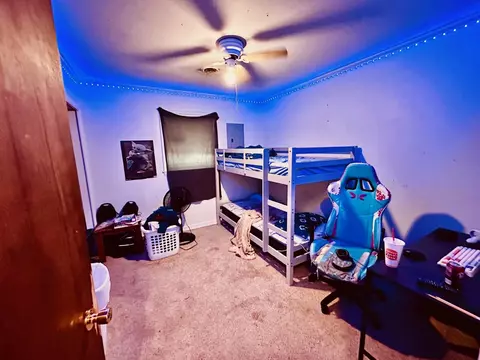 Bedroom - 55 Oak Crest Dr, Laurel, MS 39440 photo 8 of 8