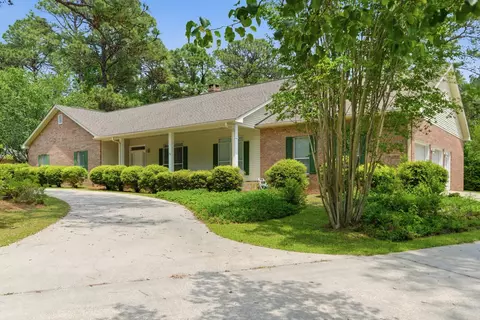 79 Fairway Pl, Hattiesburg, MS 39402