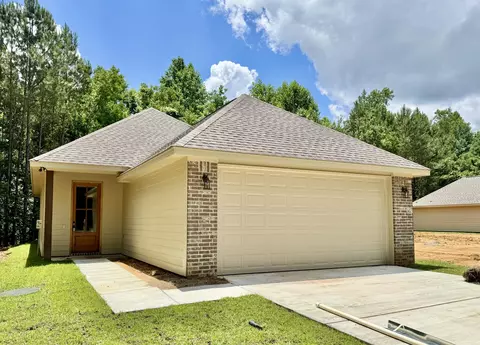 56 Riviera Dr, Hattiesburg, MS 39402