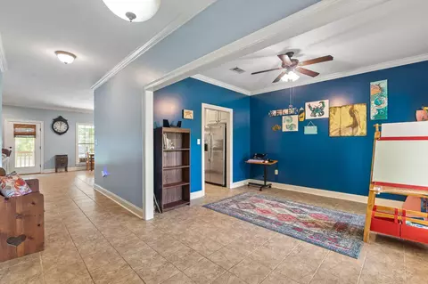 Entry Way - 36 Pleasant Hl, Sumrall, MS 39482 photo 2 of 3