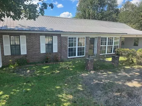 213 Mimosa Dr, Raleigh, MS 39153