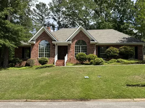 118 Mandalay Dr, Hattiesburg, MS 39402