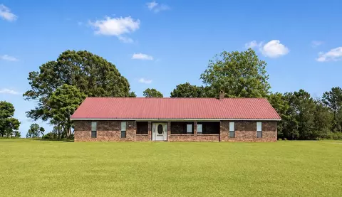 988 Salem Church, Collins, MS 39428