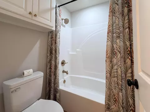 Bath - 64 Meadow Breeze Rd, Sumrall, MS 39482 photo 6 of 6