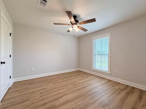 Bedroom - 64 Meadow Breeze Rd, Sumrall, MS 39482 photo 5 of 7