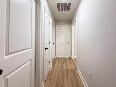 Entry Way - 64 Meadow Breeze Rd, Sumrall, MS 39482 photo 4 of 4