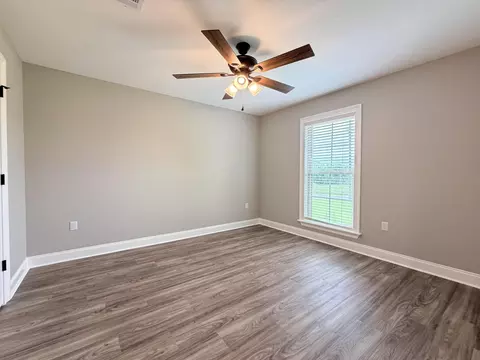 Bedroom - 68 Meadow Breeze Rd, Sumrall, MS 39482 photo 4 of 7