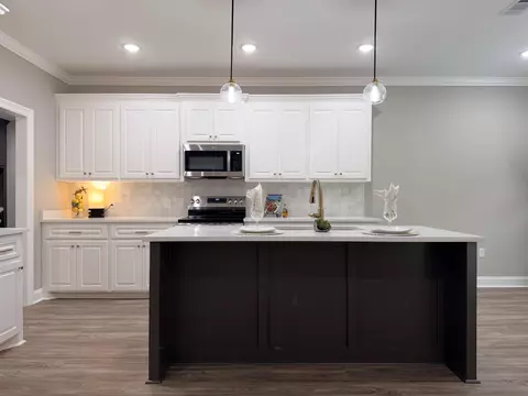 Kitchen - 68 Meadow Breeze Rd, Sumrall, MS 39482 photo 2 of 4
