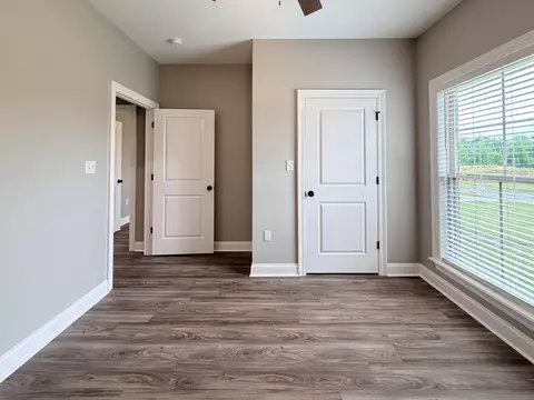 Bedroom - 68 Meadow Breeze Rd, Sumrall, MS 39482 photo 3 of 7