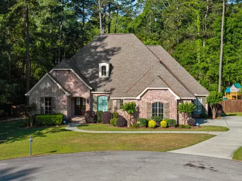 49 Parsons Crk, Hattiesburg, MS 39402