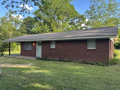 56 Stringer Rd, Wiggins, MS 39577