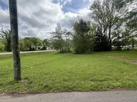 12191221 Dewey St, Hattiesburg, MS 39401