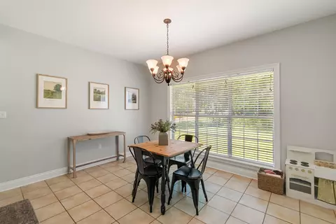 Dining - 2 Sunline Dr, Petal, MS 39465 photo 1 of 2