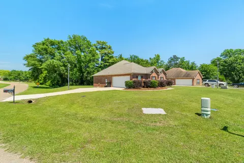 Exterior - 2 Sunline Dr, Petal, MS 39465 photo 2 of 7
