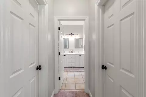 Entry Way - 2 Sunline Dr, Petal, MS 39465 photo 2 of 2