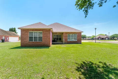 Exterior - 2 Sunline Dr, Petal, MS 39465 photo 6 of 7