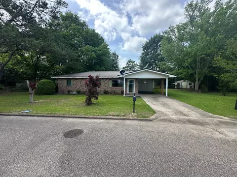415 Washington St, Columbia, MS 39429