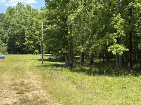 325 Rocky Branch Rd, Columbia, MS 39429